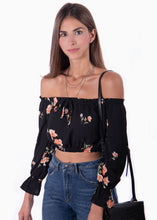 Cargar imagen en el visor de la galería, Blusa campesina con estampado de flores - MARIETTA