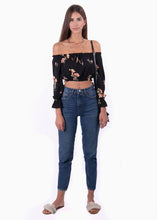 Cargar imagen en el visor de la galería, Blusa campesina con estampado de flores - MARIETTA