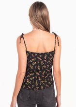 Cargar imagen en el visor de la galería, Blusa con botones y anudados en tiras - CARINA